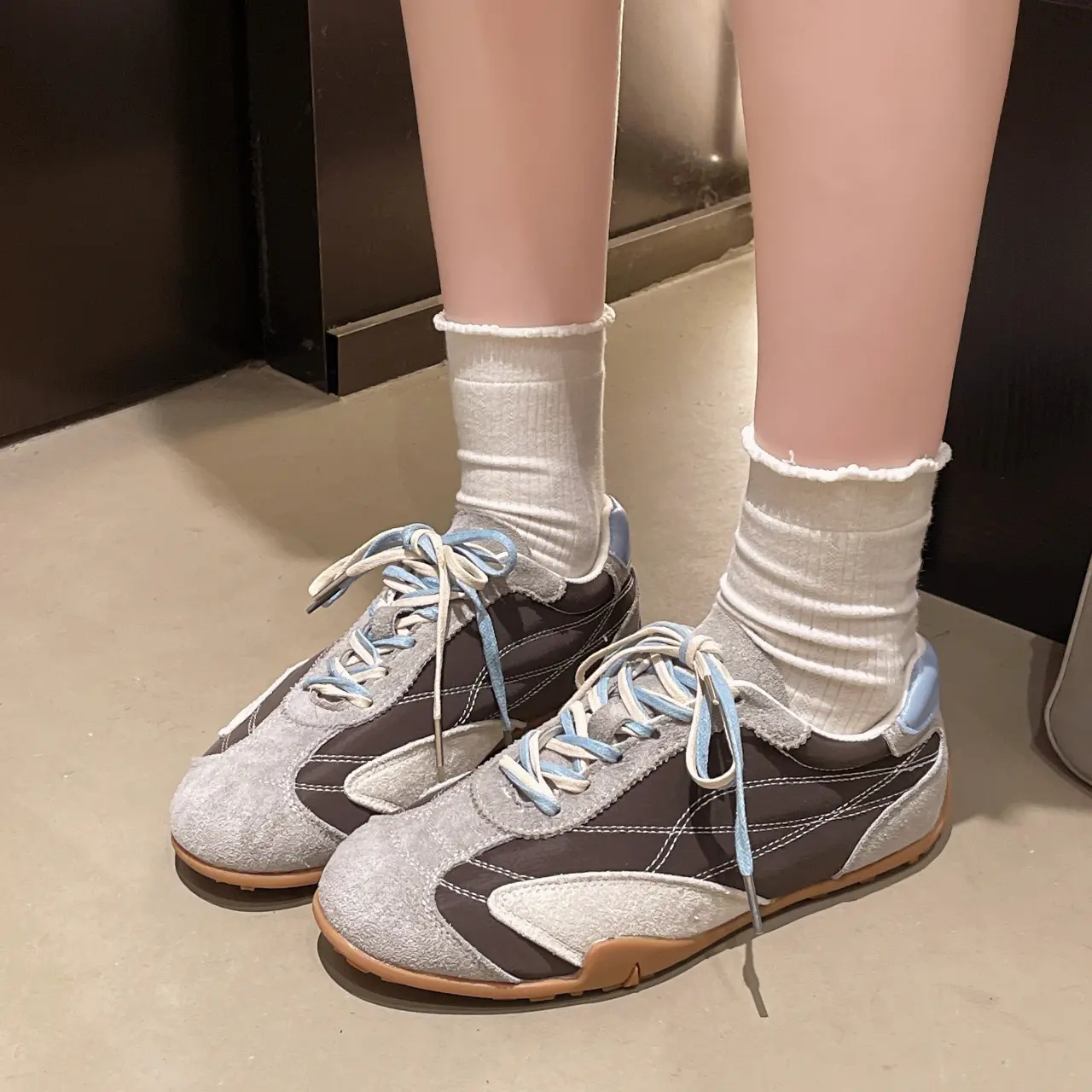 Women Vintage Old School Two-Tone Suede Mixed Leather Color Block Lace-Up Retro Running Sneakers