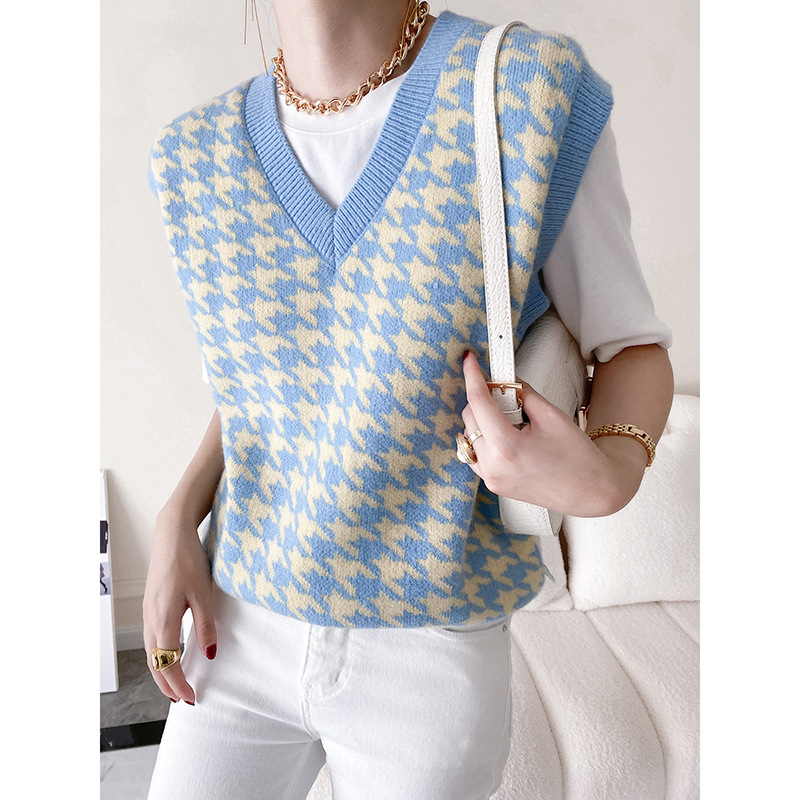 Title 4, V-neck Houndstooth Jacquard Thin Waistcoat Vint...