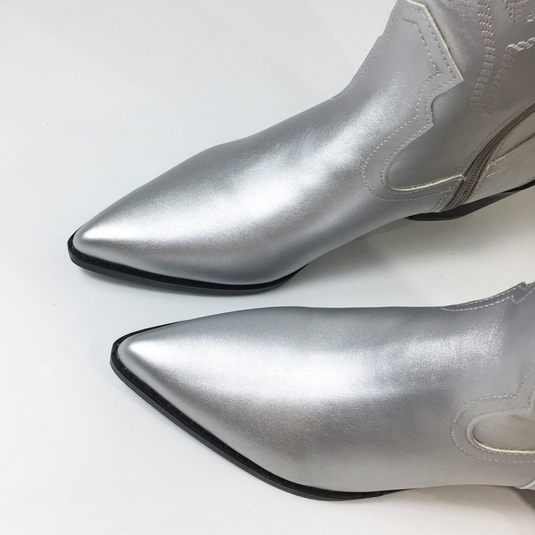 Title 2, Silver Embroidered Chelsea Boots Autumn And Winter