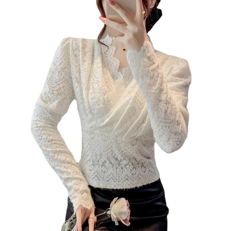 Lace Pleated Bubble Sleeve V Neck Undercoat