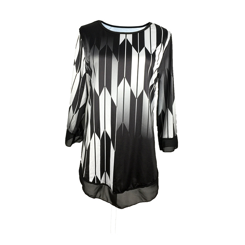 Title 4, Round Neck Loose Blouse With Irregular Print Hem