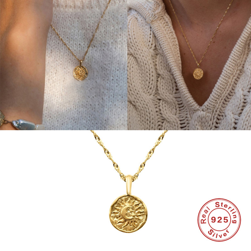 Sterling Silver Sun Moon Round Plate Pendant Clavicle Necklace
