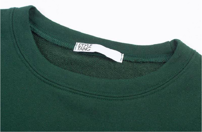 Title 8, American Retro Dark Green Round Neck Sweater Women