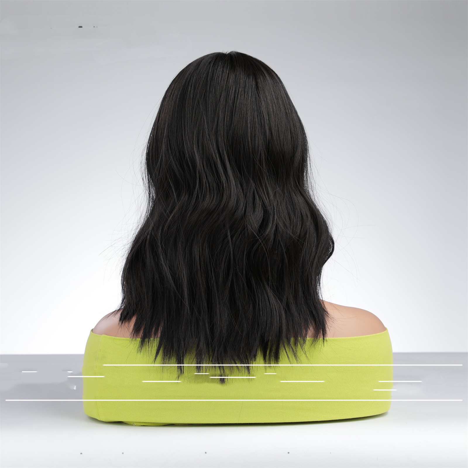 Medium Gradient White Shoulder-length Short Straight Hair Wig — foto 4