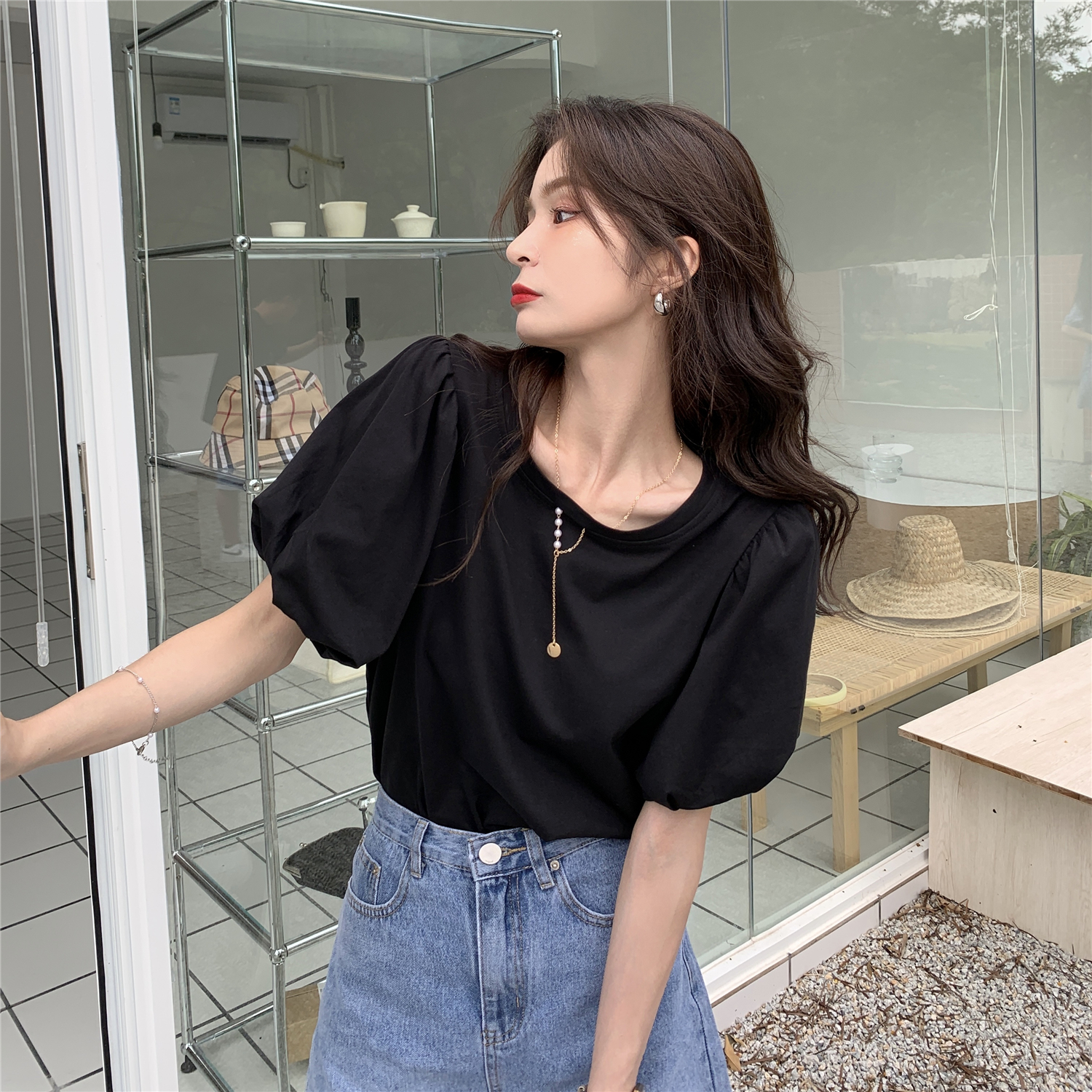White T-shirt Short Sleeve New Design Sense Niche Bubble Sleeve Chic Top Summer Temperament Women's Ins Tide