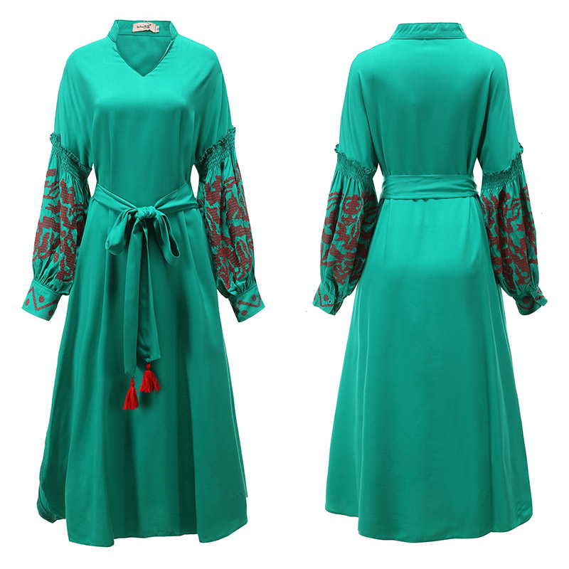 High End Exquisite Embroidery Aggressive Cardigan Skirt