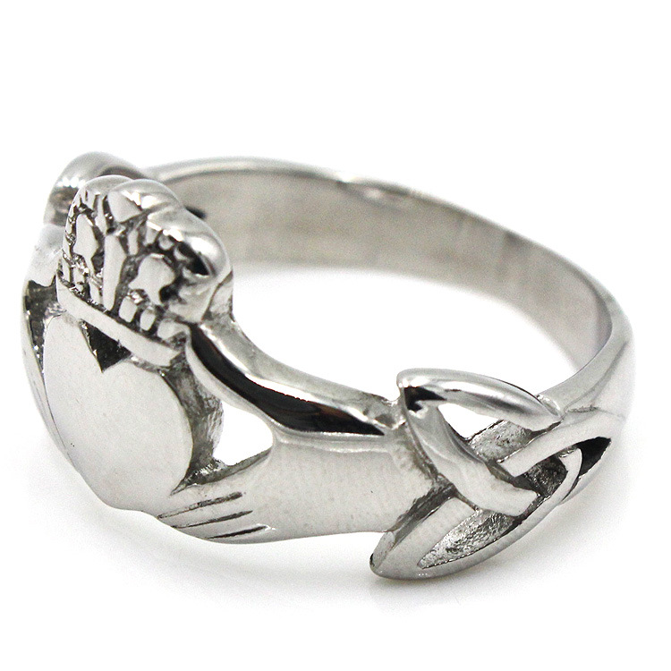 Vintage Men's Titanium Steel Ring Holding Crown Heart