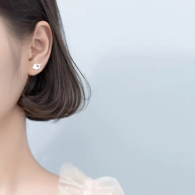 Loving Heart In Sterling Silver Piggy Ear Studs Female Animal Hollow Ear Silver