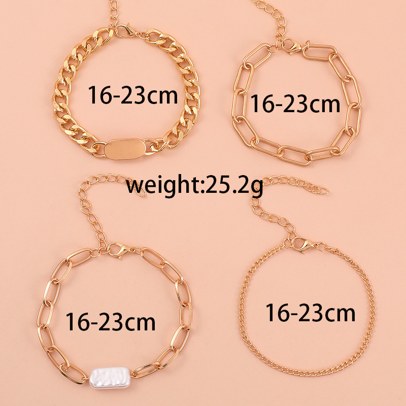 Title 4, Accesorios Pulsera con letras brillantes y cade...