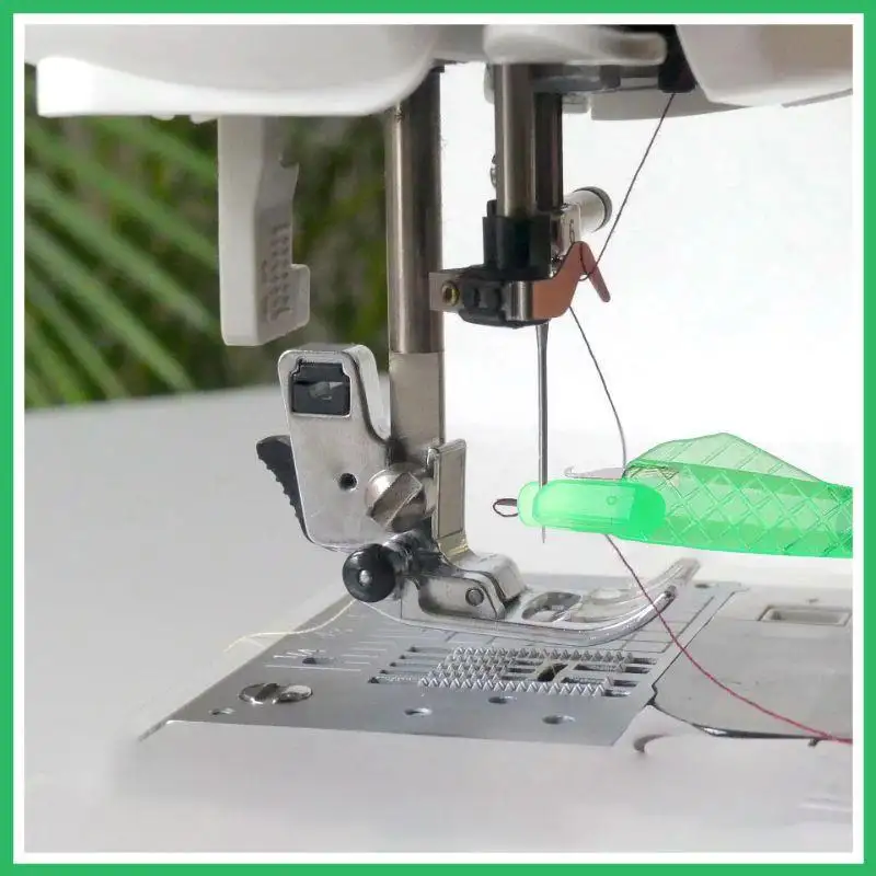Sewing Machine Quick Threader Small Fish Needle