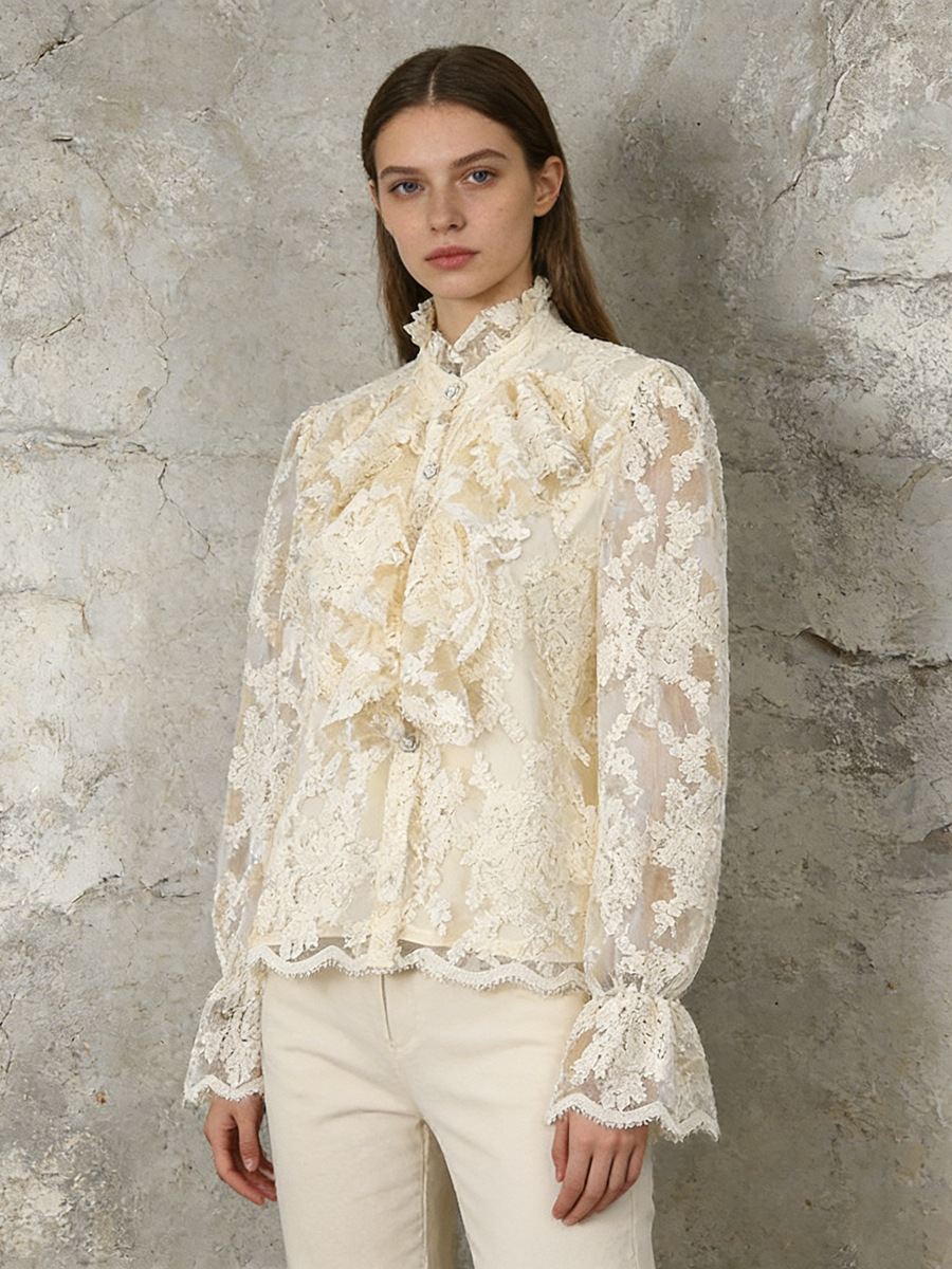 Retro 3D Floral Lace Long-Sleeved Shirt