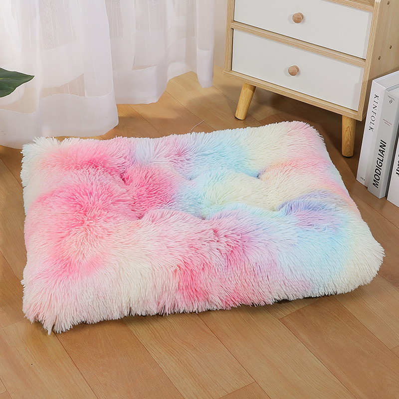 Title 4, Plush cat-shaped dog bed and warm pet supplies ...