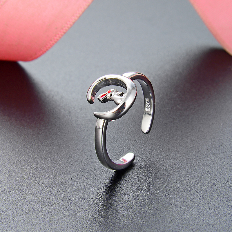 Simple Moon Rabbit Zodiac Ring