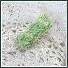 Hand Crocheted Yarn Weaving Vintage Embroidery Barrette - 4.6Cm Duckbill Clip - View 1