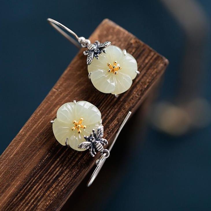 Title 2, Retro Original 925 Silver Needle Bee Honey Whit...