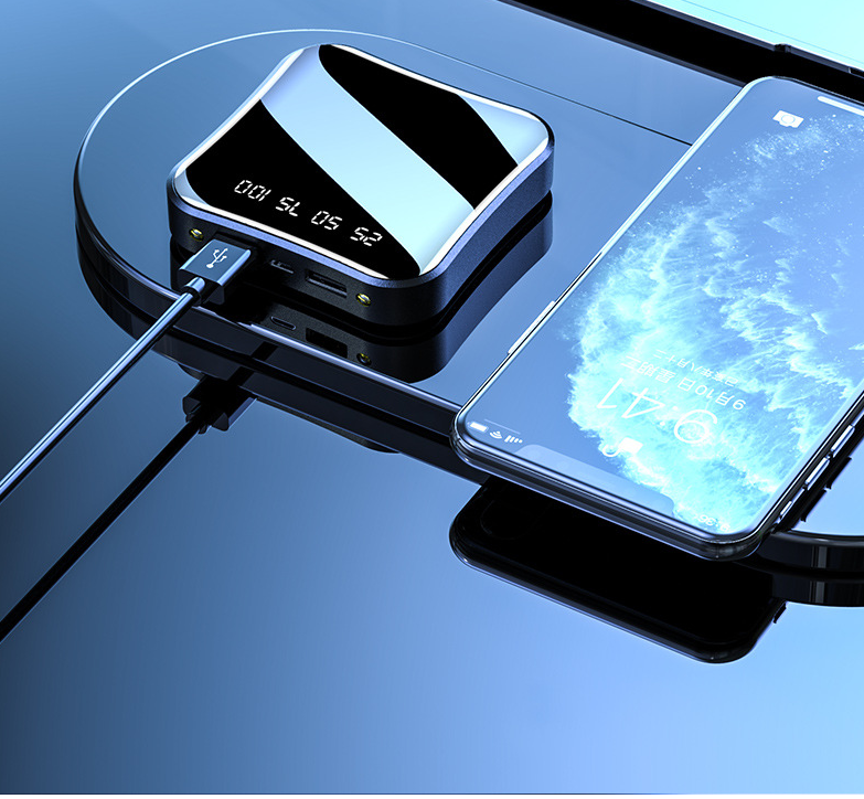 Mirror Digital Display Of Mini Compact Power Bank - Image 3