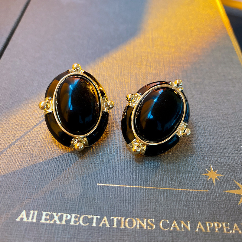 French Vintage Premium Earrings For Women Silver Needle Studs Elegant Luxury