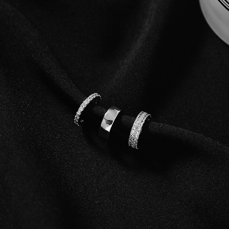 Versatile Ear Clip Without Ear Hole