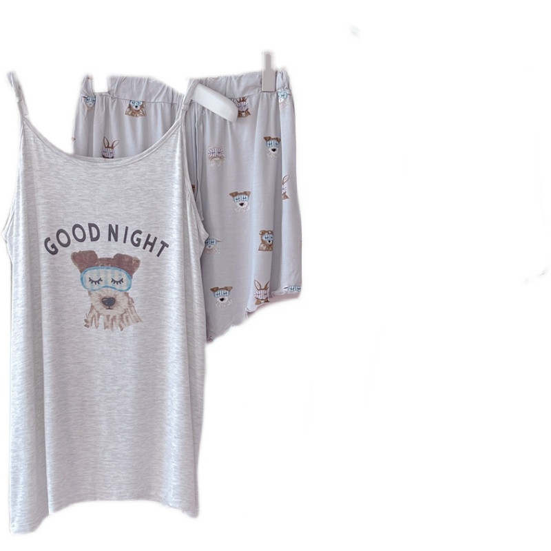 بدلة بيجاما نسائية بنمط شورتات بحمالات مطبوع من المودال البسيط والأنيق