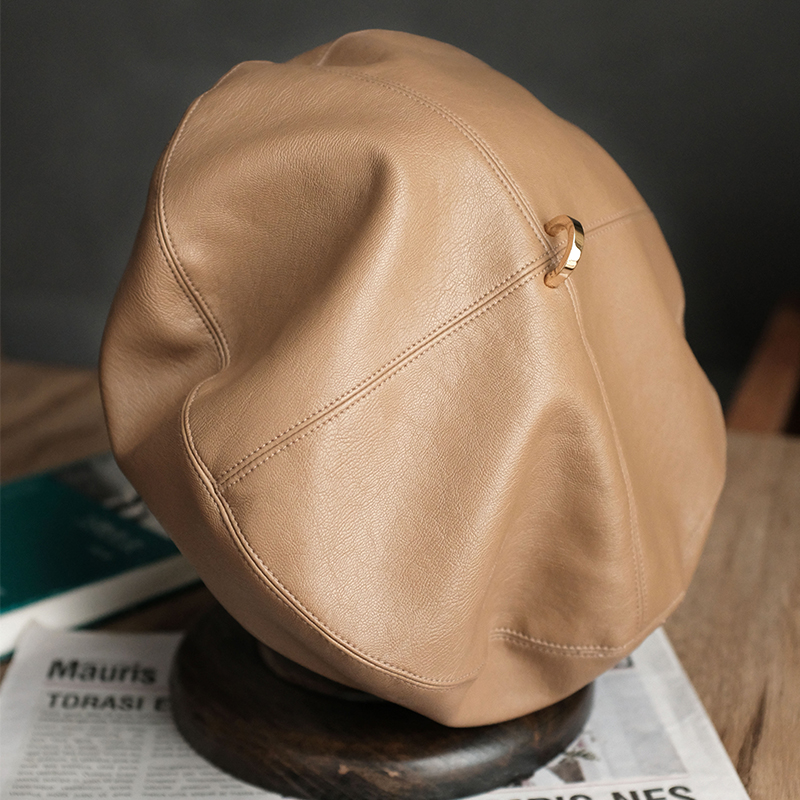 Simple Versatile Literature Retro Painter Hat Black Female