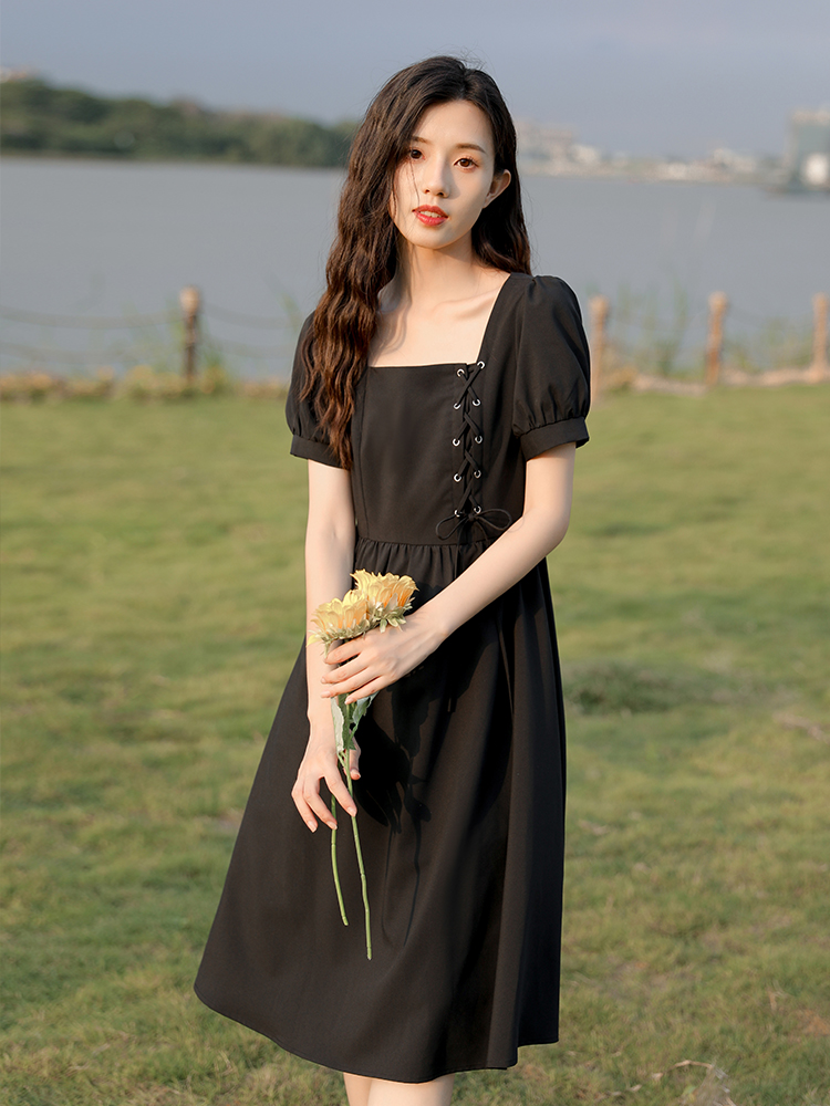 Waist-Defined Short-Sleeve Dress, picture 3 of 5