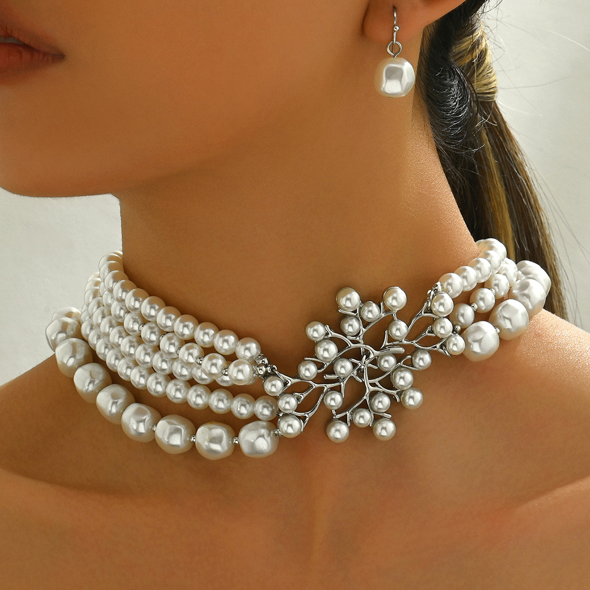 Stylish European American Geometric Women Jewelry Set, Unique Design With Strung Faux Pearls, Versatile Elegant Matching Necklace And Stud Earrings Fo