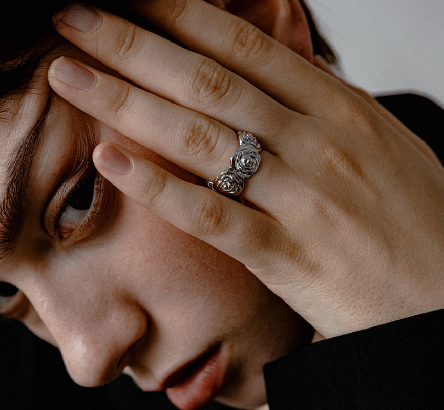 Frosty Wind  Ring Female Niche Design Rose Flower Ring