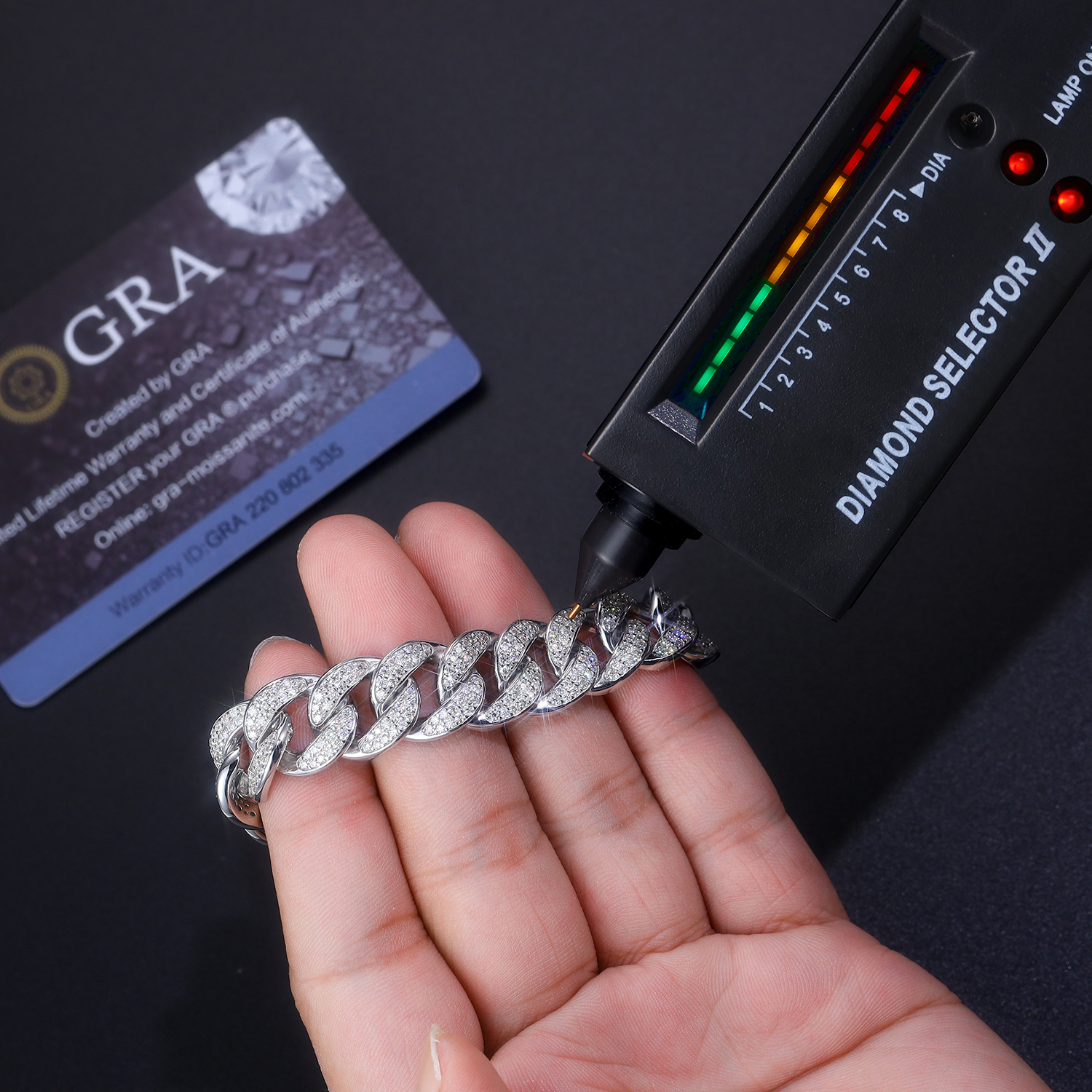 Set With Top-quality Moissanite, This Luxurious And Fashionable Light Luxury Jewelry Silver Bracelet Is Made Of S925 Silver Electroplated With Platinum