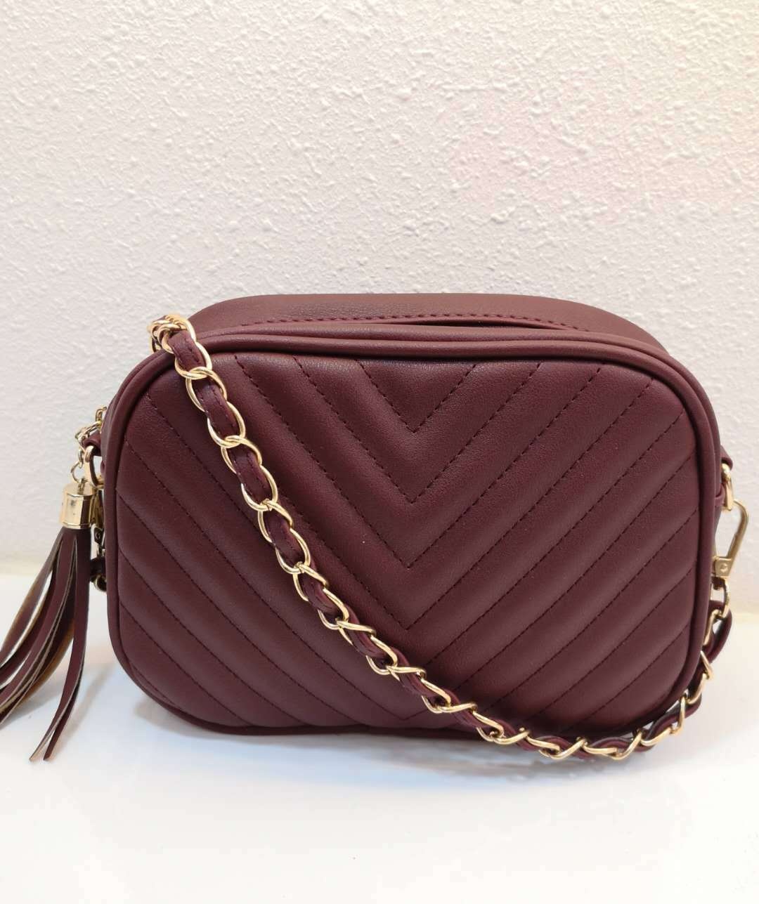 Leisure Chain Bag Embroidered Crossbody Bag Red - Shop at LoveMi