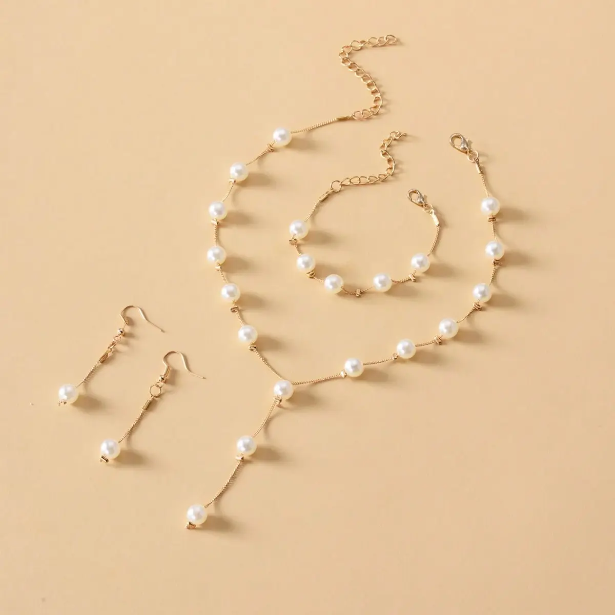 4-piece Imitation Pearl Earrings, Bracelets, Necklace Jewelry