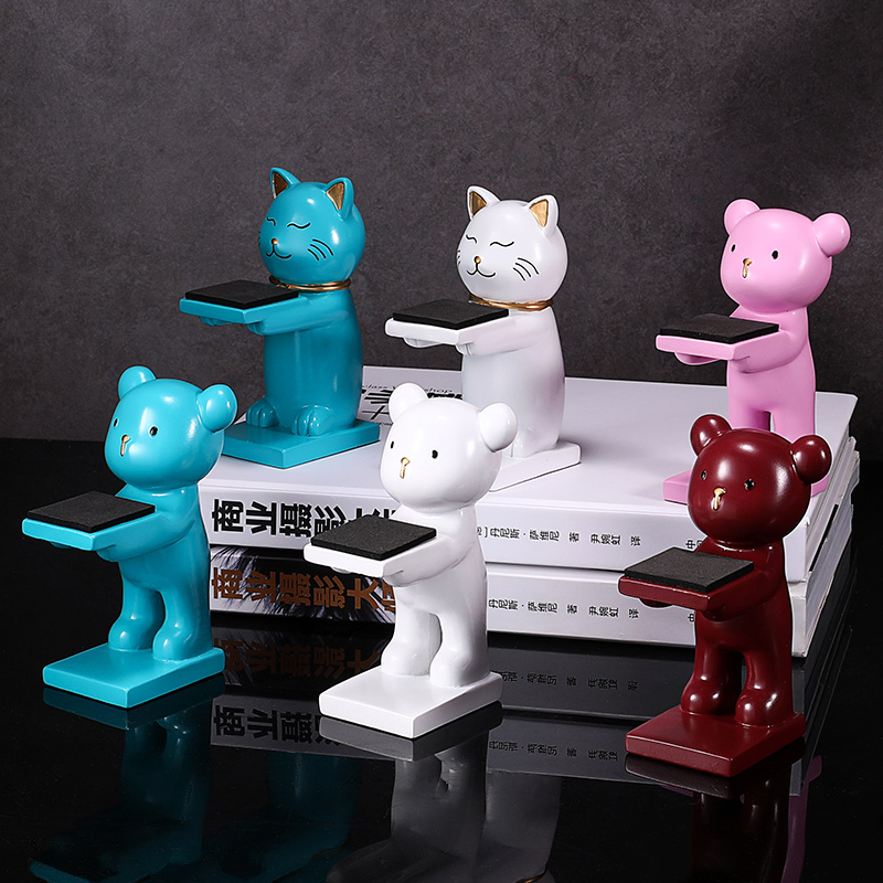 Creative Cat Watch Table Cute Bear Display Stand - Image 10