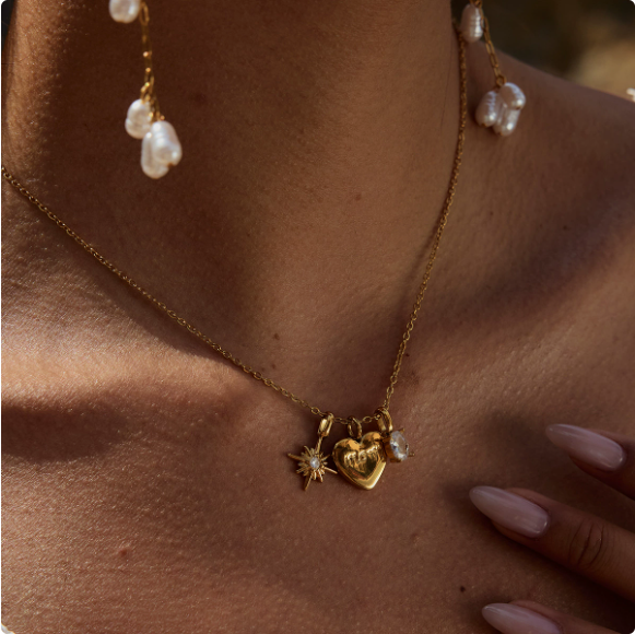 Love Light Luxury Niche Non Fading Necklace