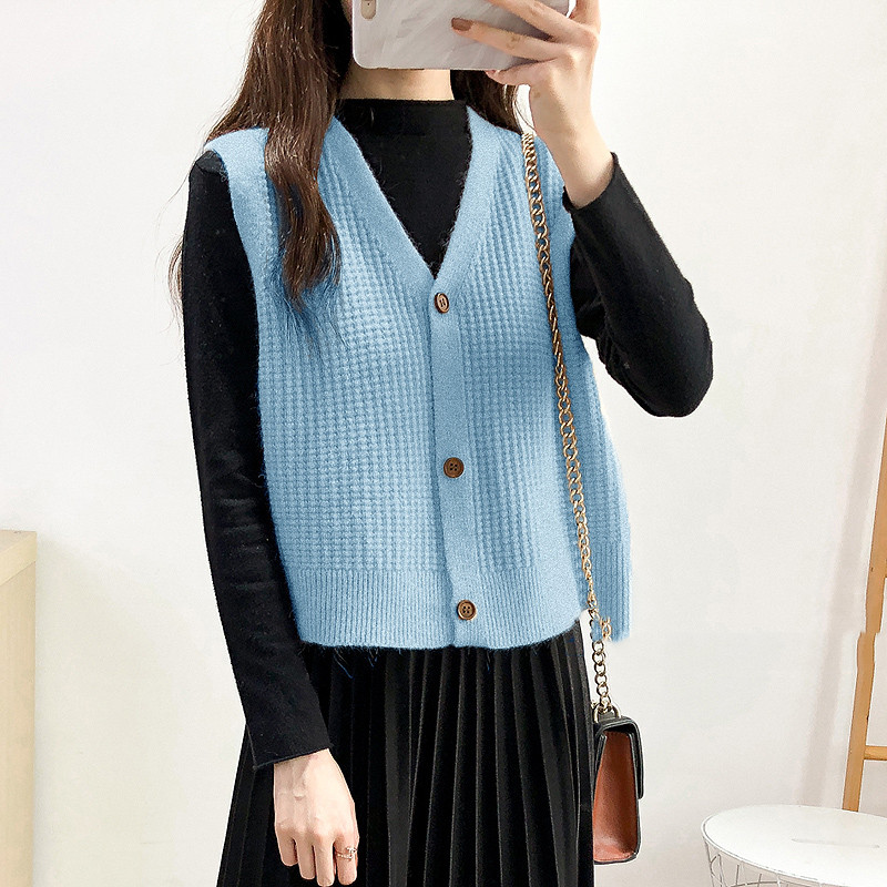 Title 17, Knitted Vest Cardigan Women Wear Loose Short Sl...