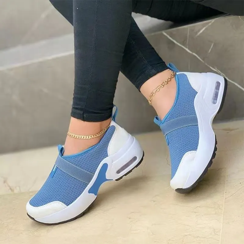 Flying Woven Elastic And Velcro Decoration Casual Sneakers - Blue