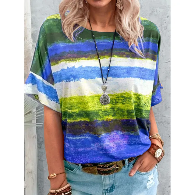 Gradient Contrast Women's Short sleeved T shirt Blue - Shop at LoveMi
