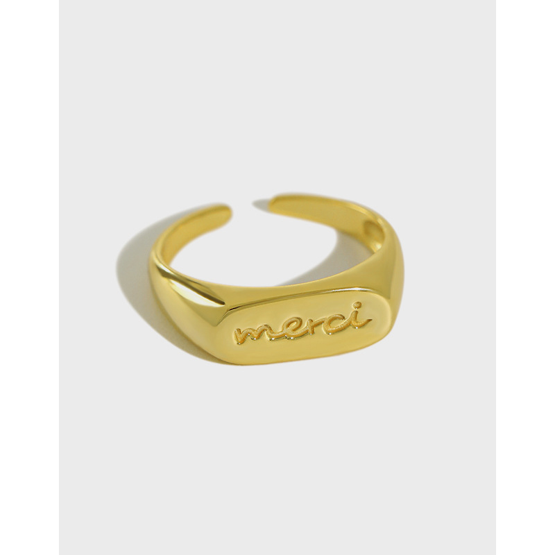 Title 2, INS Vintage Letter Ring Personalizacija