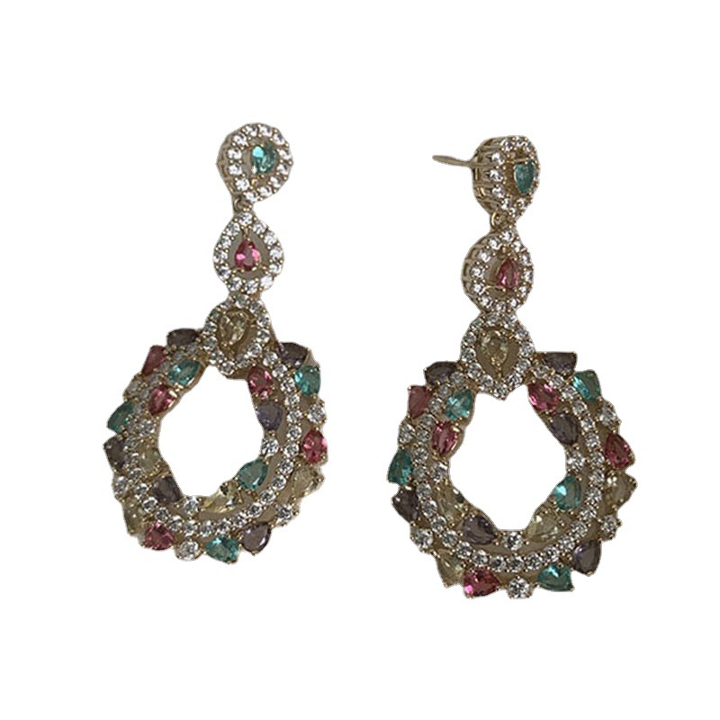 Women Slim Round Face Flower Earrings