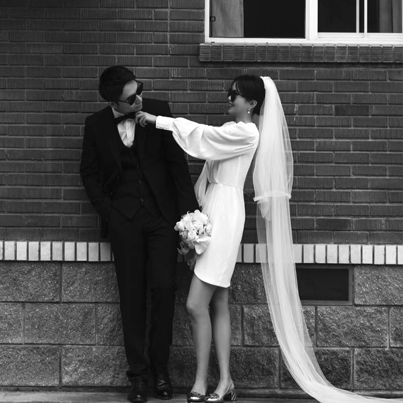 Mori Simple License Registration Small White Skirt