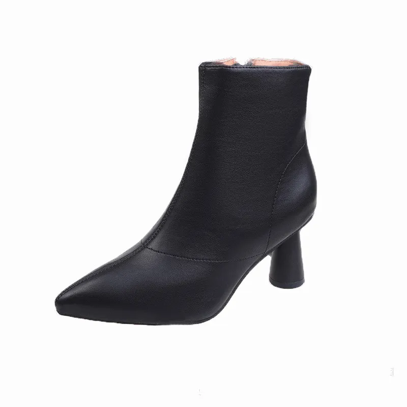 Women's All Match Chunky Heel Ankle Boots Pointed Toe High Heel - Black