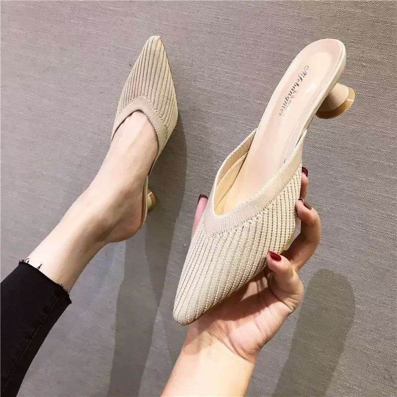 Beige stiletto