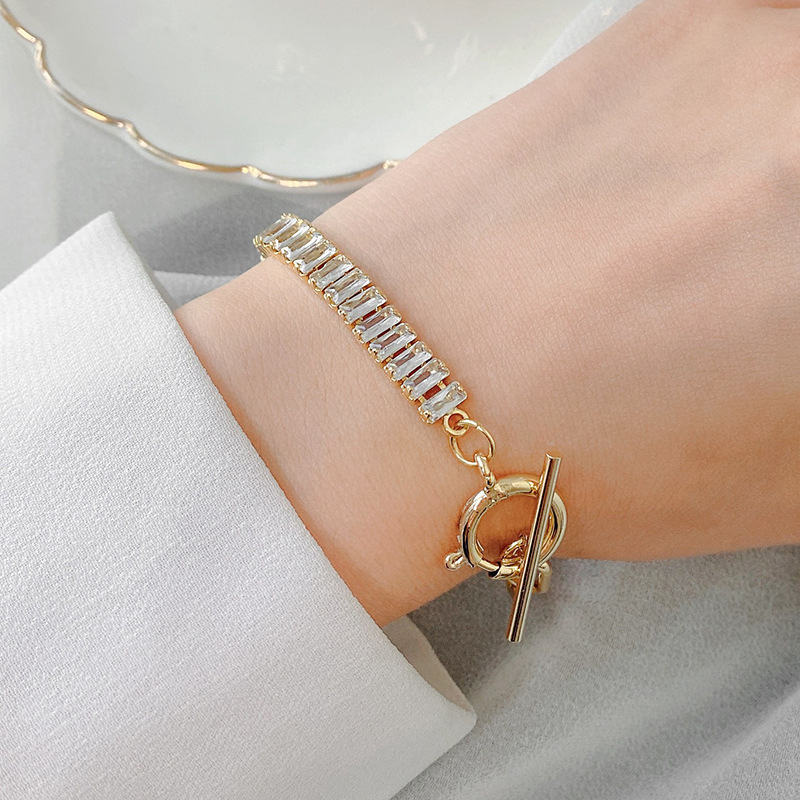 Fashion OT Buckle Stitching Zircon Bracelet