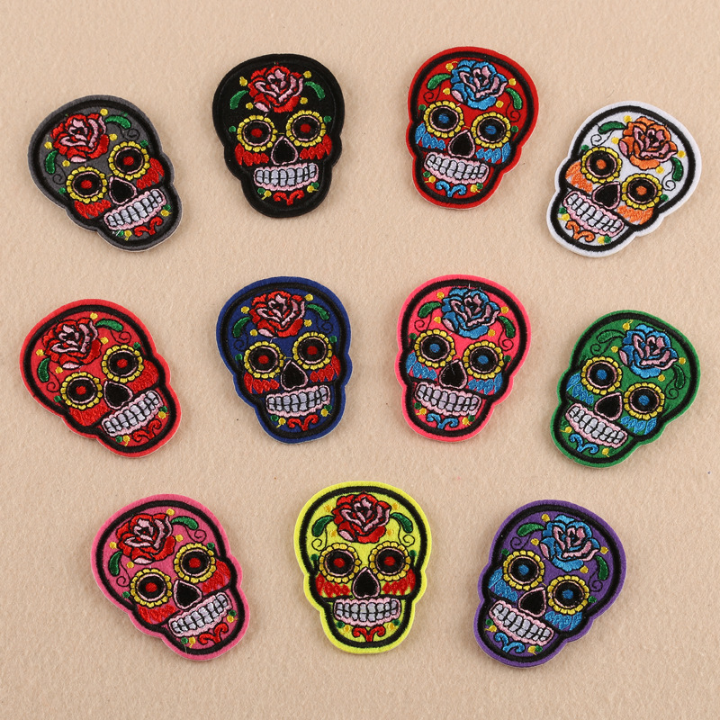 Patch Cloth Badge Shoes Hat Luggage Accessories Embroidered Cloth Stickers — image 1