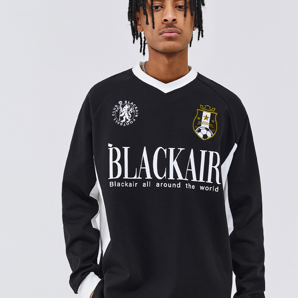 Embroidered Loose Long Sleeved Sweater — image 1