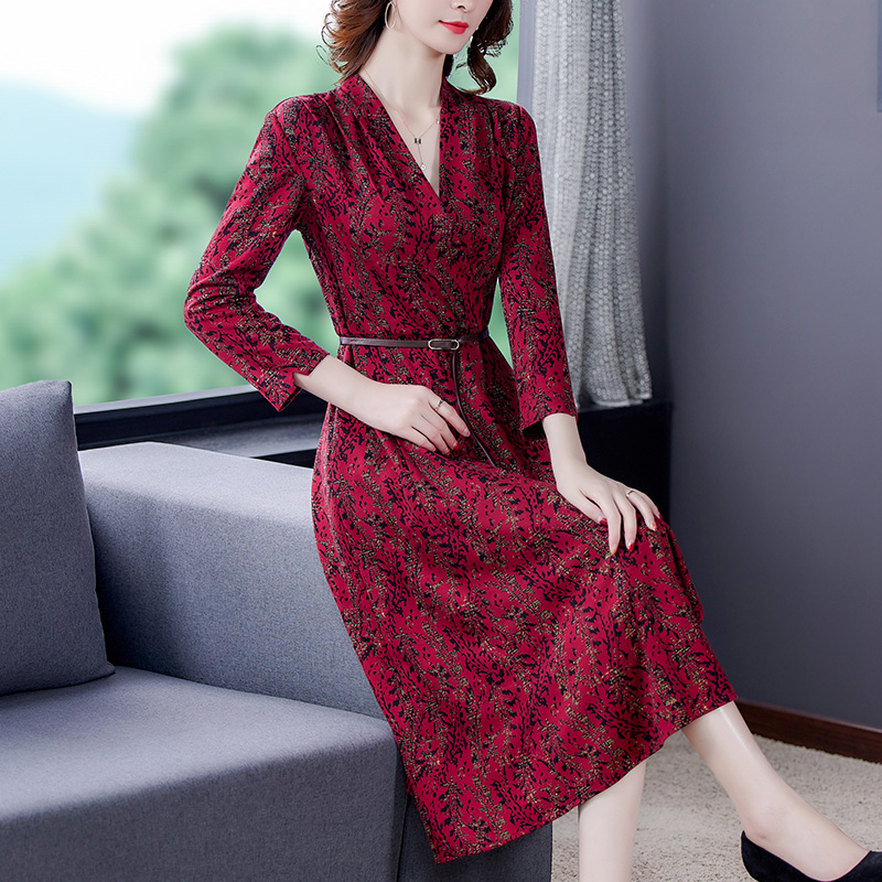 High-end Western-style Skirt With Waist And Belly