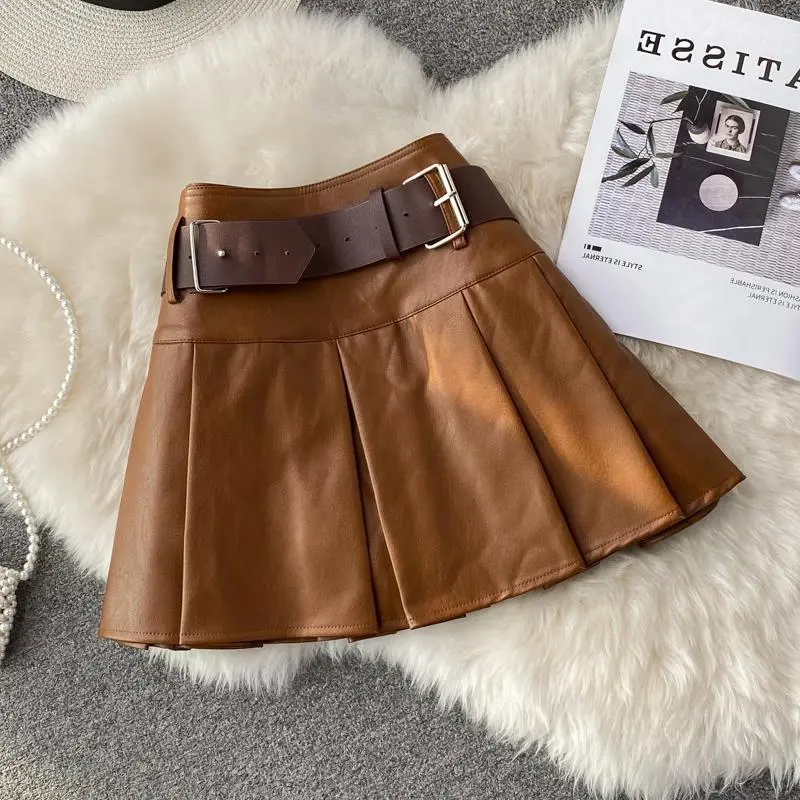 Puffy Pleated Skirt Cake Short - Brown