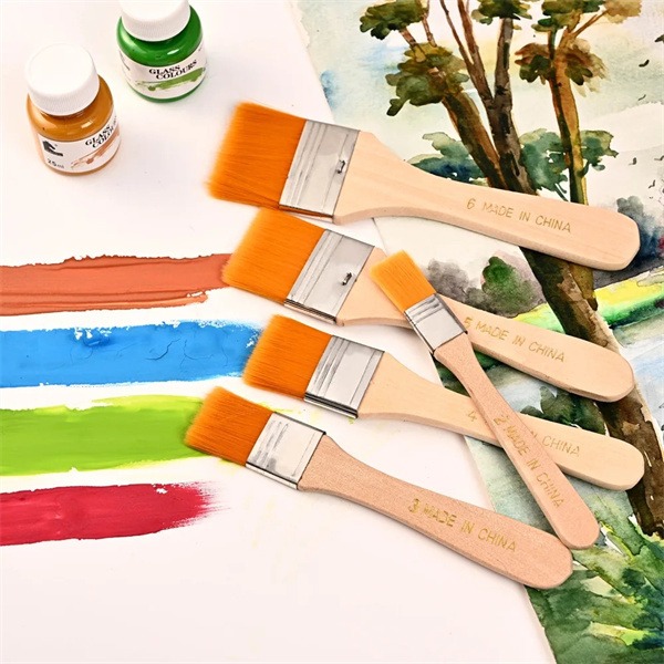 Delicate No. 5 Small Oil Paintbrush Comes In A Pack Of Three And Is Of