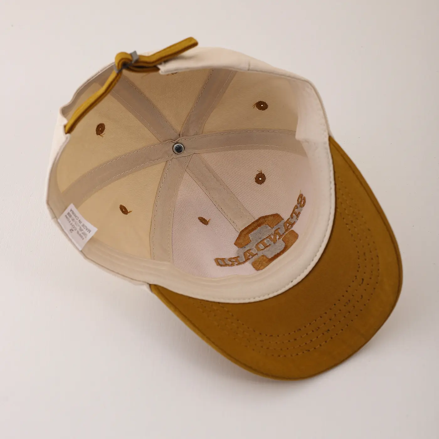 Children's Multi-color Creative C-shaped Letter Embroidery Adjustable Fashionable Casual Bowler Baseball Cap Suitable For Travel And Sports