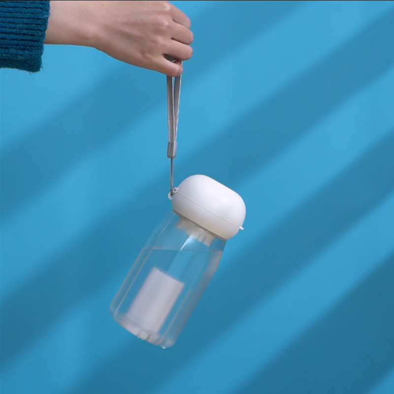 Portable Accompanying Cup Integrated