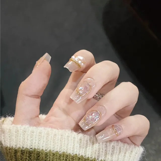 Oil Paint Moonlight Gentle Short Round Nail Warm Yellow Short T - Shop at LoveMi