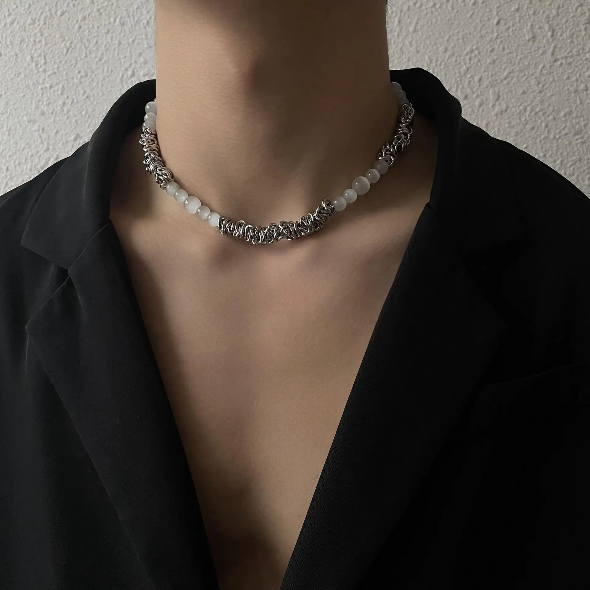 Simple Personality Opal Thorny Chain Light Luxury